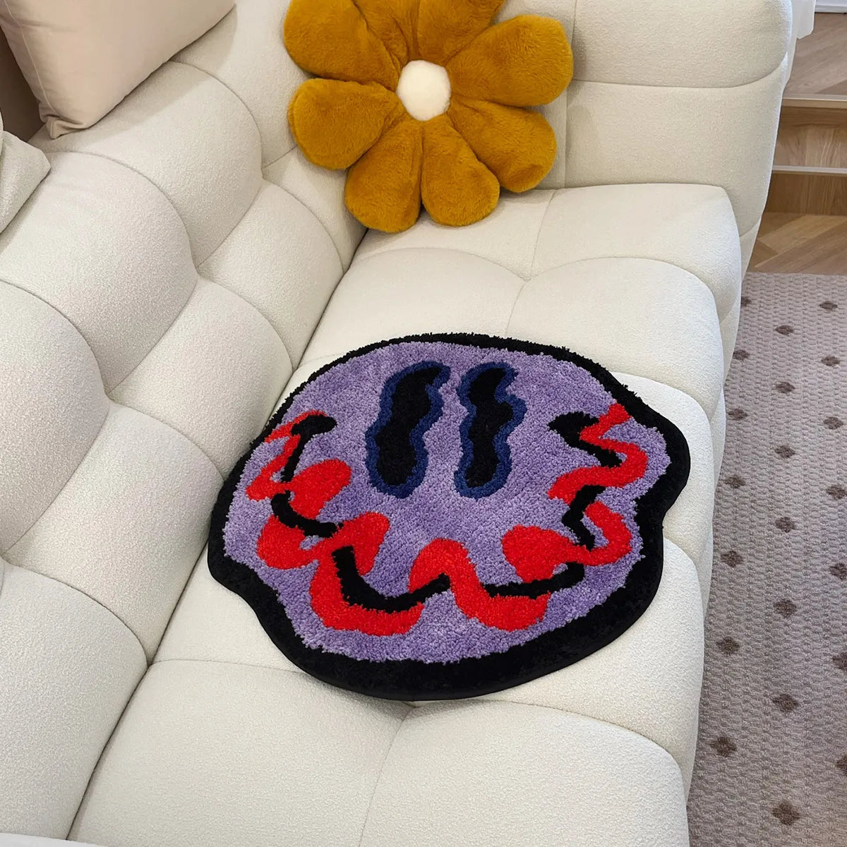Trippy Smiling Face Tufted Handmade Rug