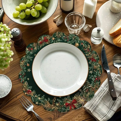 VIKAMA 4-Piece Set Round Christmas Placemats Table Mats Emerald Gold Pattern Festive Placemats Christmas Decor