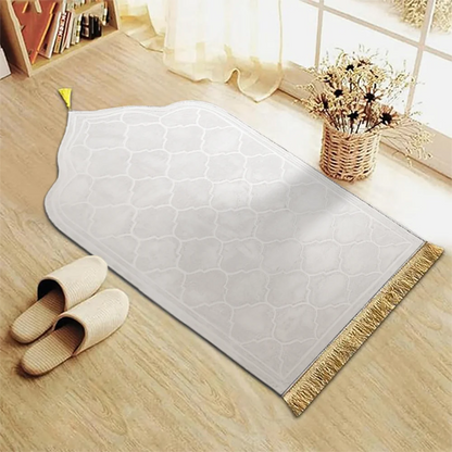 Thick Prayer Rug with Tassels Islamic Turkish Style Irregular Anti-Slip Soft Flannel Prayer Mat Carpet