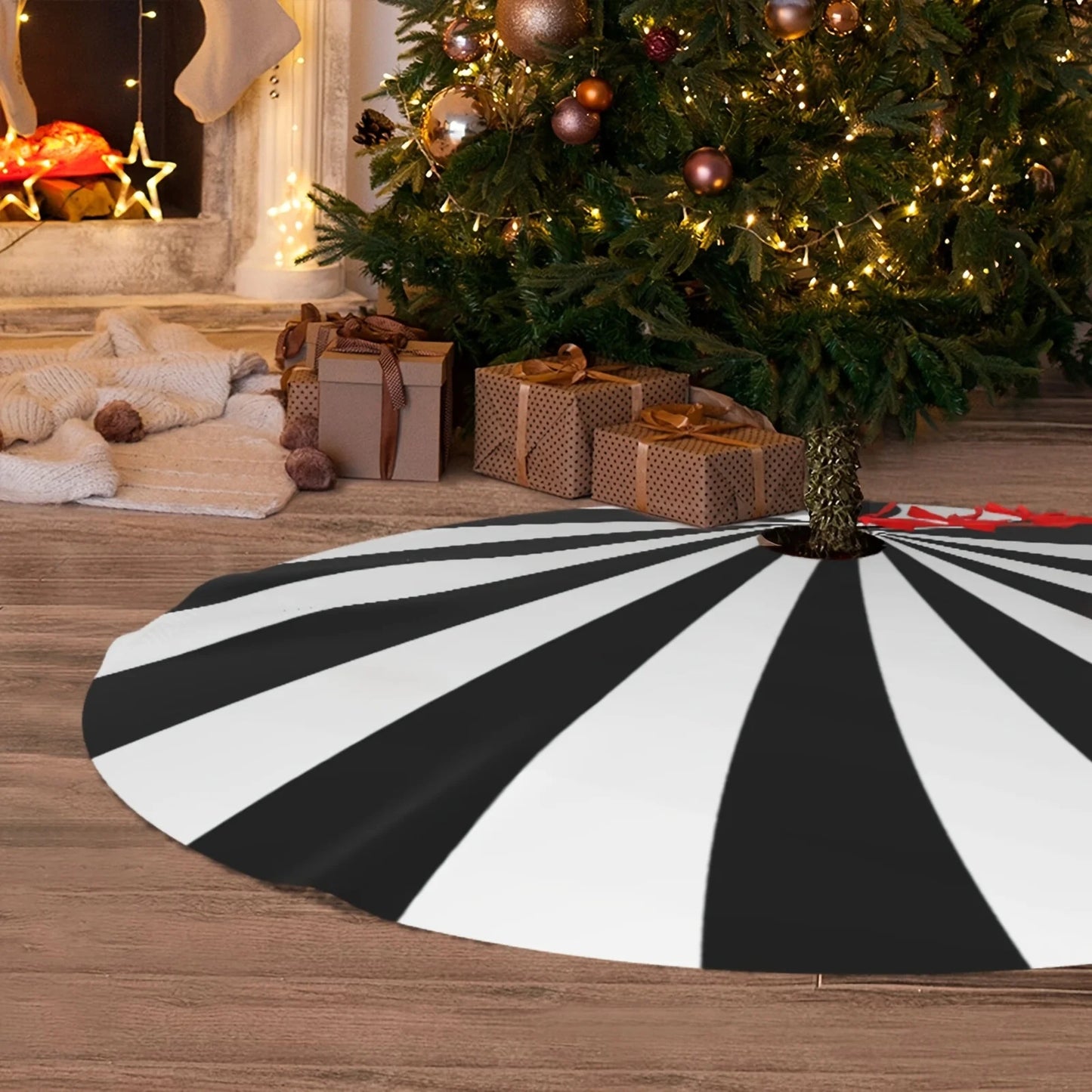 VIKAMA Black White Candy Christmas Tree Skirt Rug