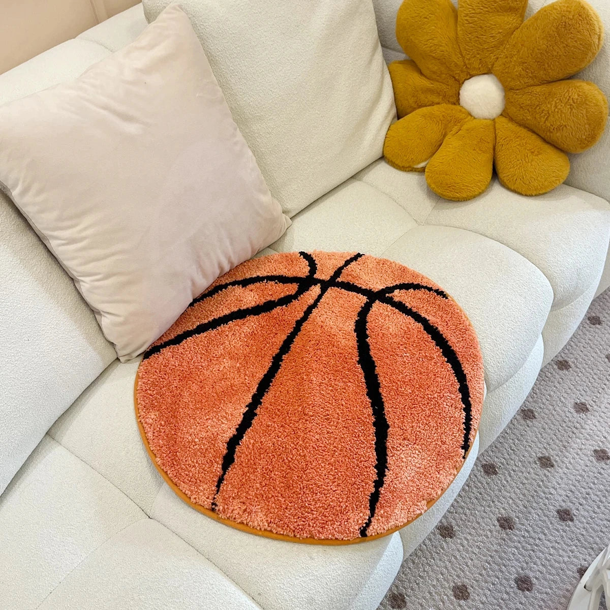 LAKEA 8 Ball Tufted Non-Slip Rug