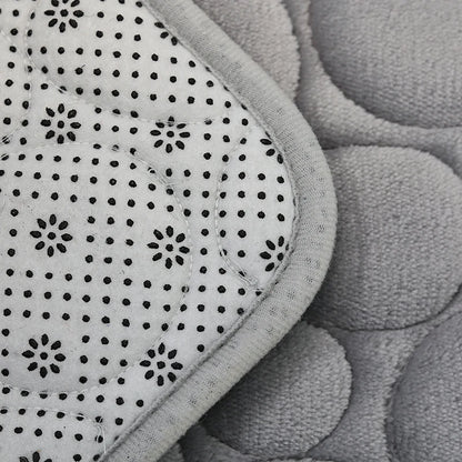 2-Piece Coral Velvet Bathroom Mat Set Pebble Embroidered U-Shaped Toilet Rug Absorbent Non-Slip Door Mat Home Decor