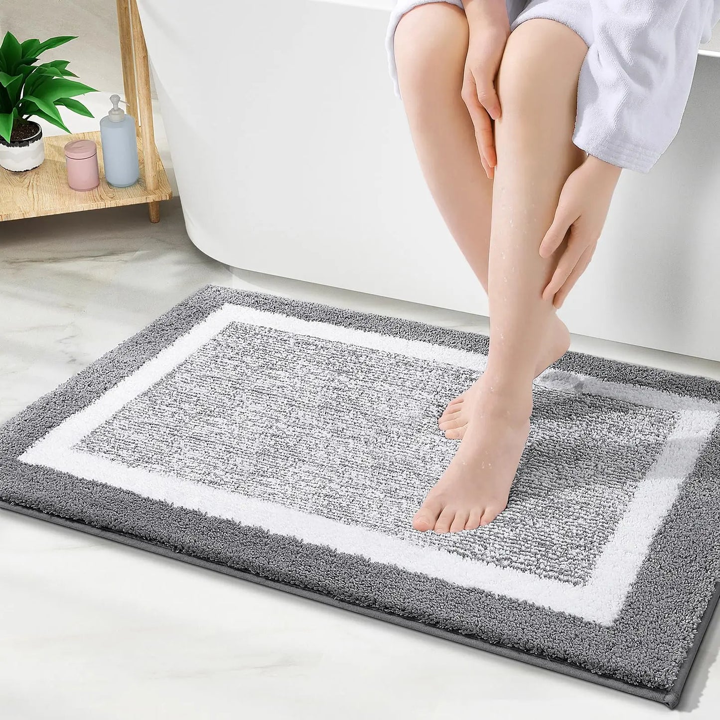 Olanly Microfiber Soft Non-Slip Bath Mat