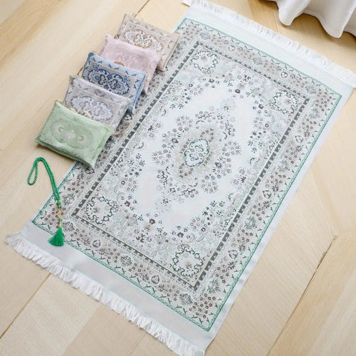Muslim prayer rug gift set