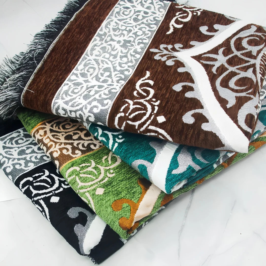 Portable Turkish Muslim prayer rug gift