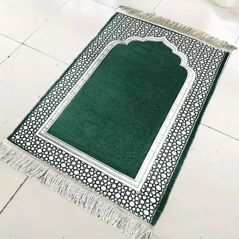 VIKAMA Dark Green Patterned Prayer Mat Soft Fringed Portable Non-Slip Indoor Outdoor Prayer Rug