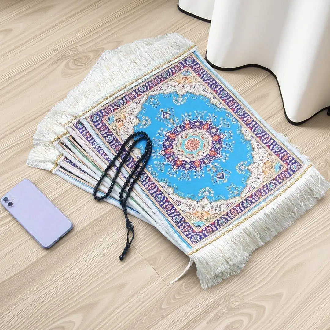 Portable prayer rug set with beads