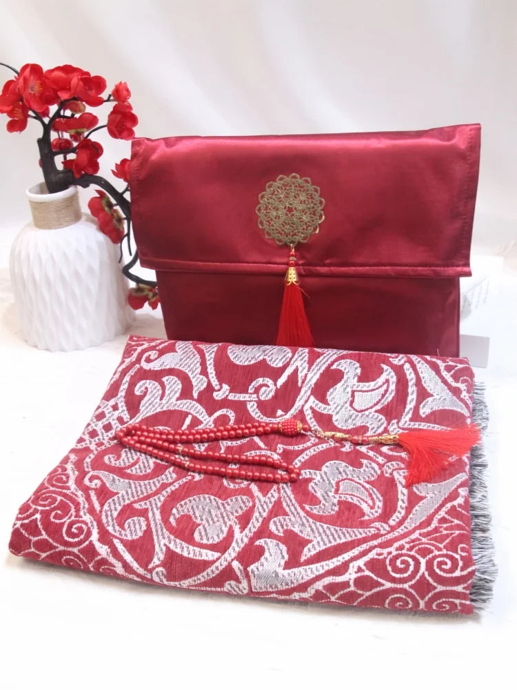 Muslim prayer rug set with beads and bag