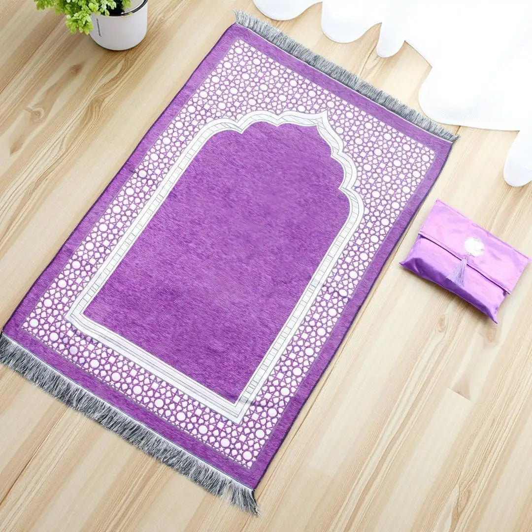 Portable Muslim prayer rug set