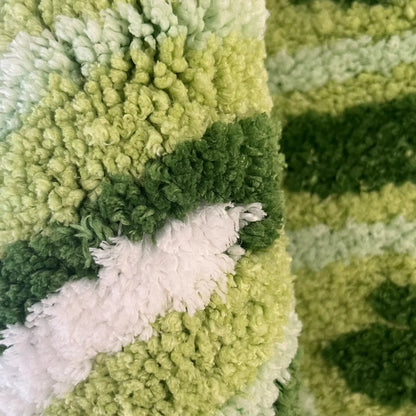 Monstera Leaf Tufted Non-Slip Rug