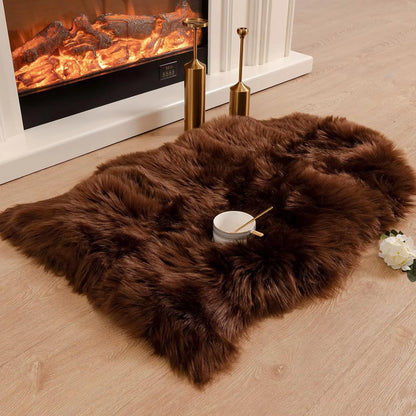 Soft Shaggy Faux Fur Rug Non-Slip 60×90 cm Extra Thick Plush Bedroom Living Room Carpet Machine Washable Floor Mat