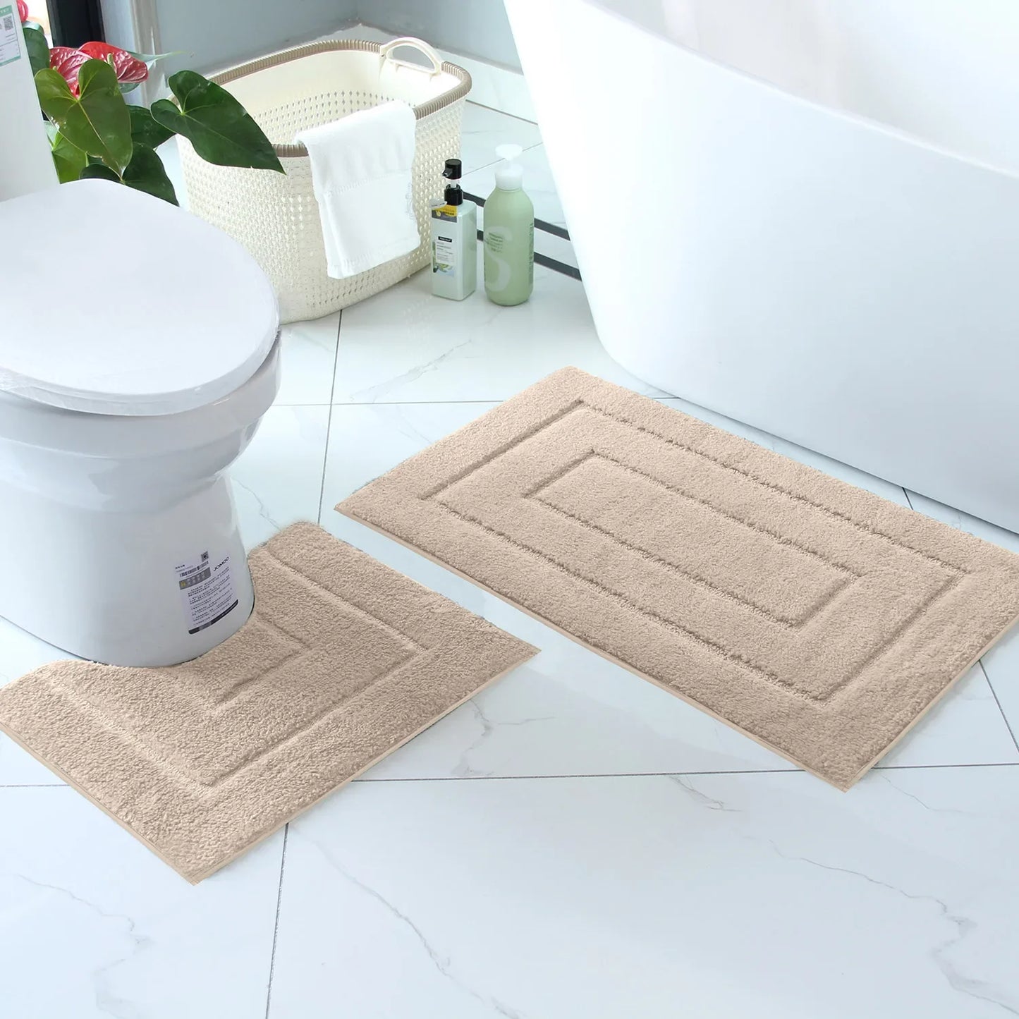 Plush Bathroom Floor Mat Shaped Design Absorbent Non-Slip Foot Rug Bathtub Entrance Door Small Carpet Home Decor