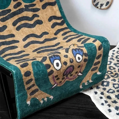VIKAMA Cartoon Leopard Plush Soft Area Rug