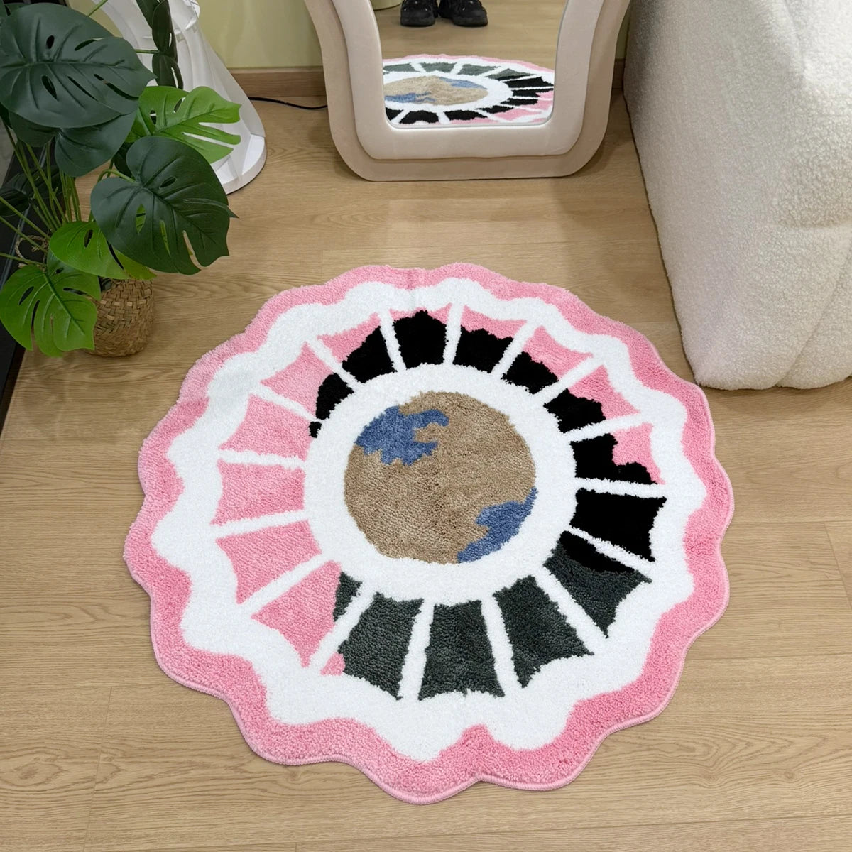 Creative Globe Tufted Color-Block Fluffy Rug