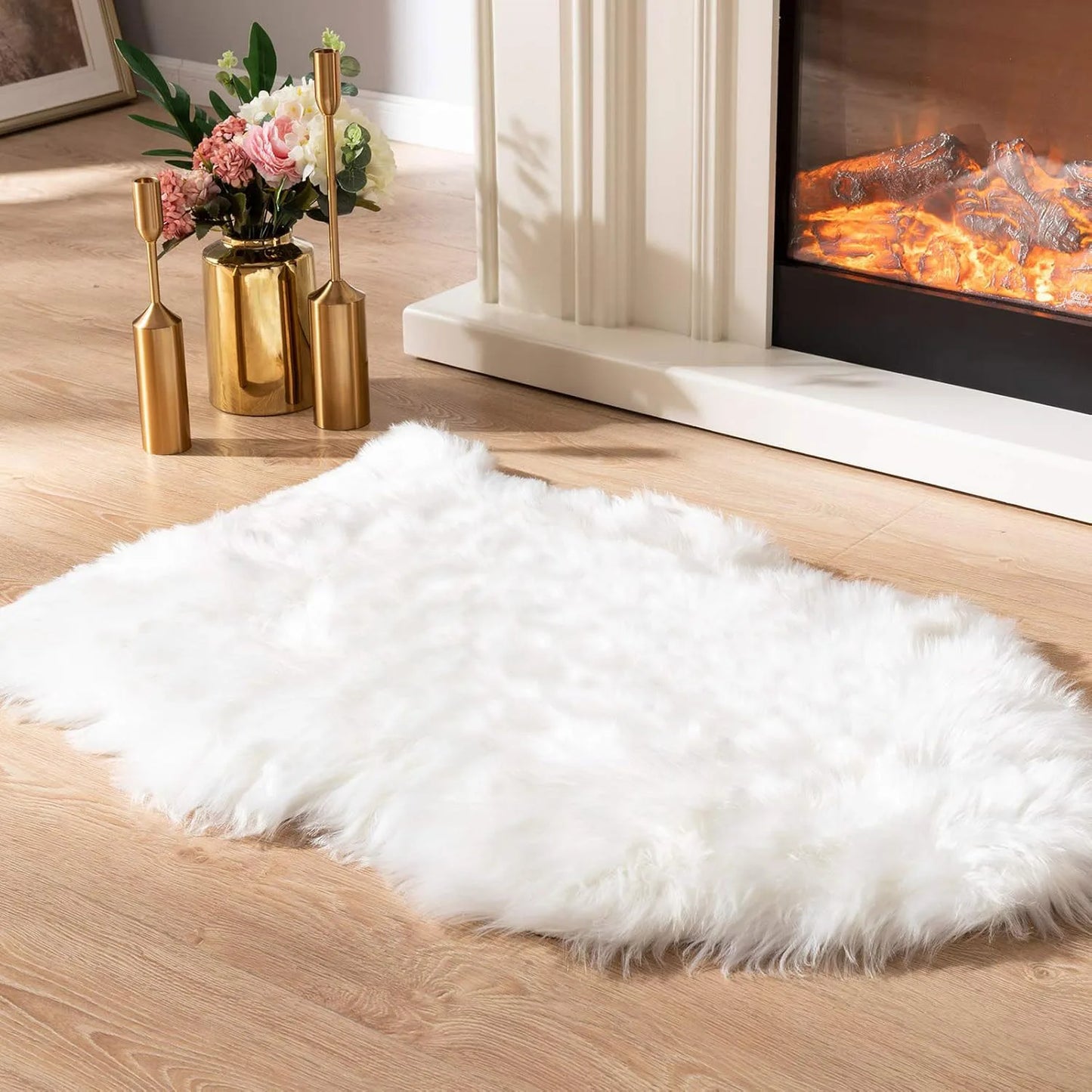 Soft Shaggy Faux Fur Rug Non-Slip 60×90 cm Extra Thick Plush Bedroom Living Room Carpet Machine Washable Floor Mat