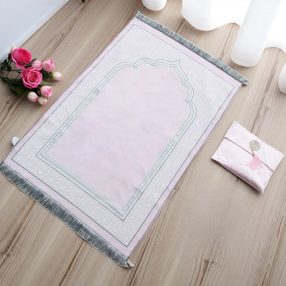 Portable Muslim prayer rug set