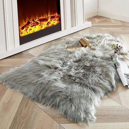 Soft Shaggy Faux Fur Rug Non-Slip 60×90 cm Extra Thick Plush Bedroom Living Room Carpet Machine Washable Floor Mat