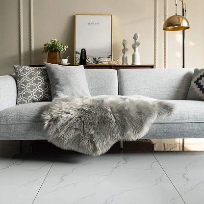 Soft Shaggy Faux Fur Rug Non-Slip 60×90 cm Extra Thick Plush Bedroom Living Room Carpet Machine Washable Floor Mat