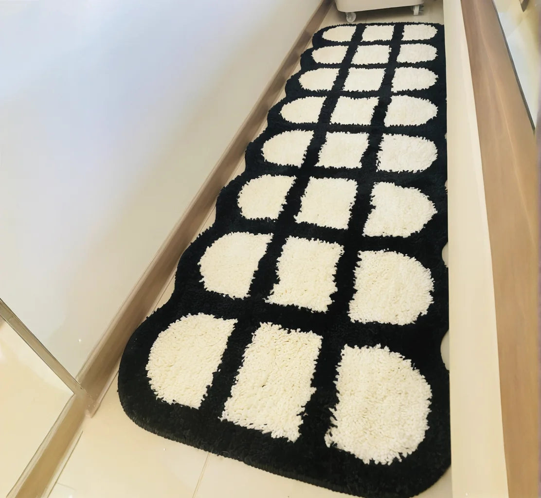 VIKAMA Cream Bedroom Long Runner Floor Mat