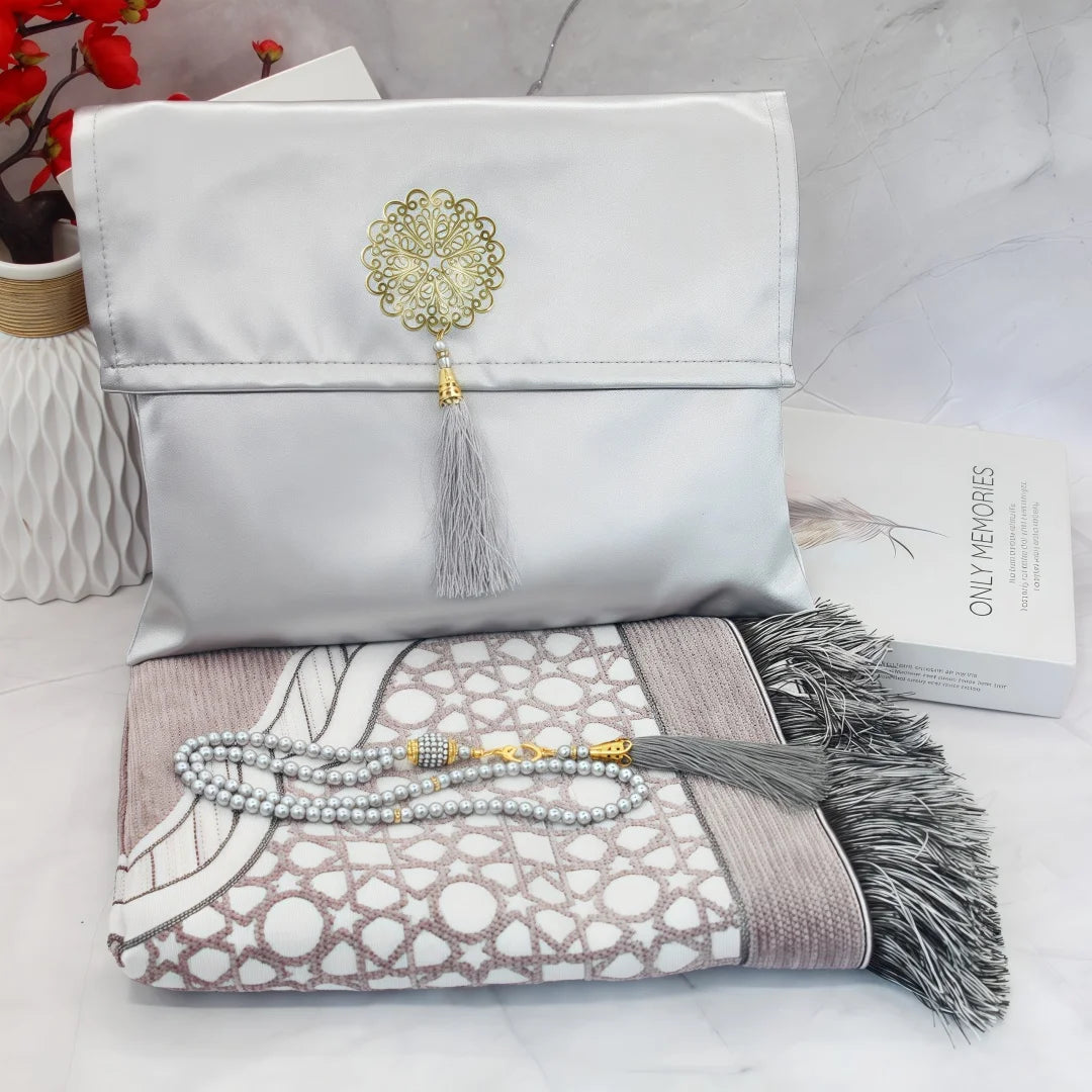 Portable Muslim prayer rug set